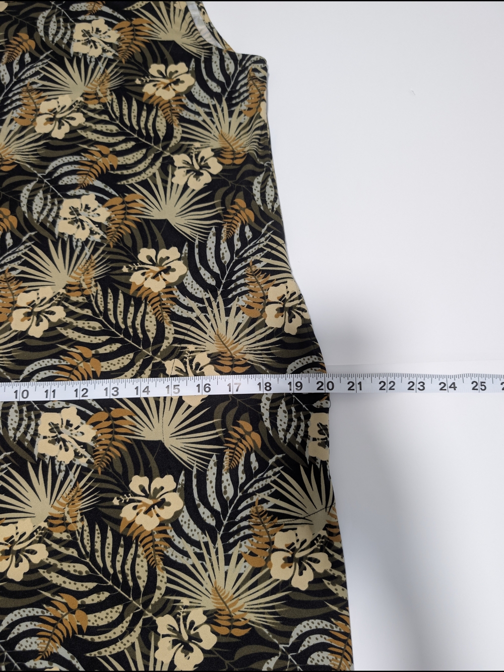 Tommy Bahama Women's M Black Tropical Floral Sleeveless Shift Midi Dress Stretch - Picture 9 of 10